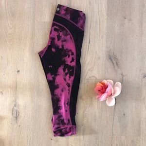 LULULEMON Crop pants | Blooming Pixie Raspberry